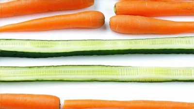 which is better for snacking Baby Carrots or Cucumber Slices